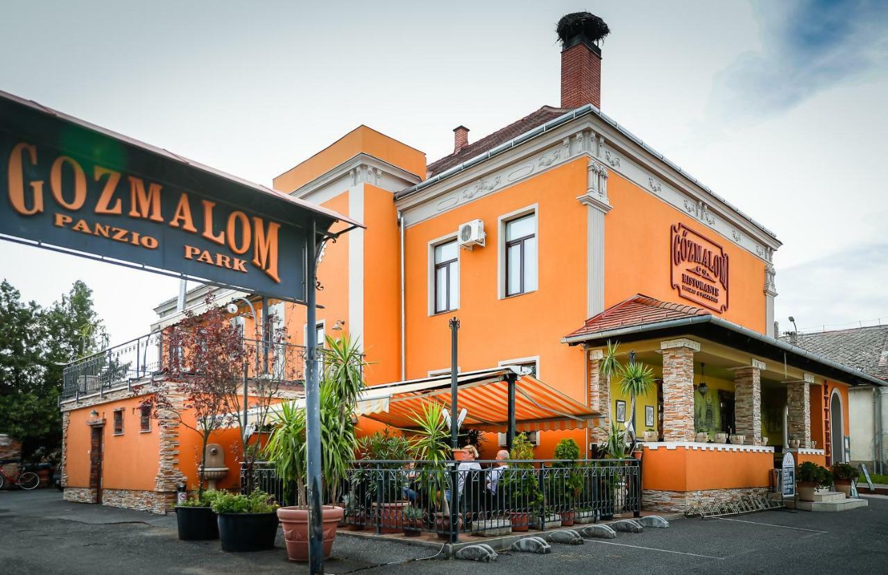 Gozmalom Etterem Es Panzio Bed and Breakfast Körmend Eksteriør billede